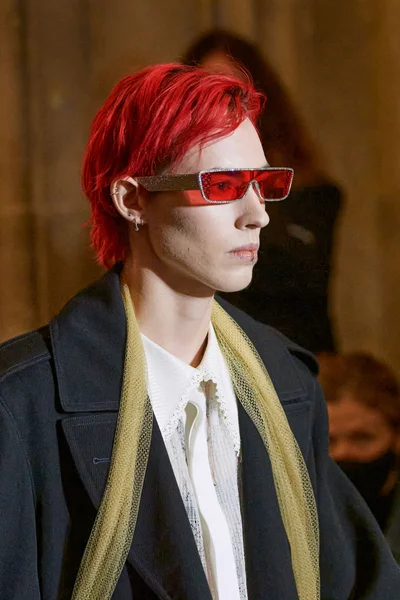 Look 23